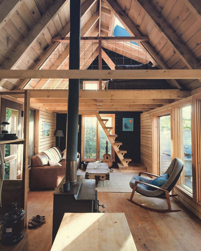 43 Inspirasi Desain Interior Rumah Kabin Yang Cantik Dan Menarik